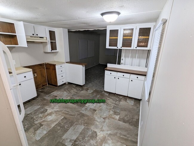 Photo - New Listing!!