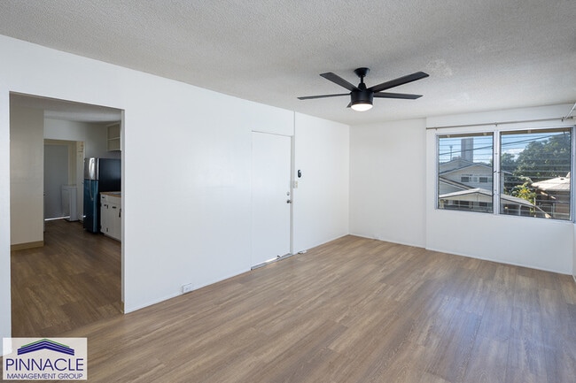 Photo - 4525 Aliikoa St