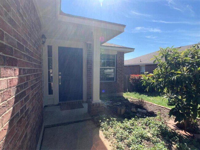 Photo - 1009 Grey Castle Dr