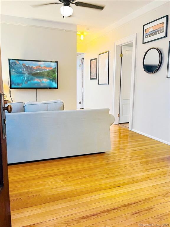 Photo - 7 Triangle St