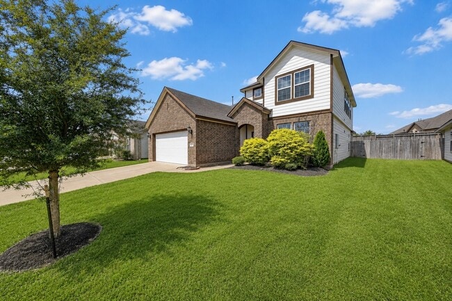 Building Photo - 40557 Mostyn Lake Dr