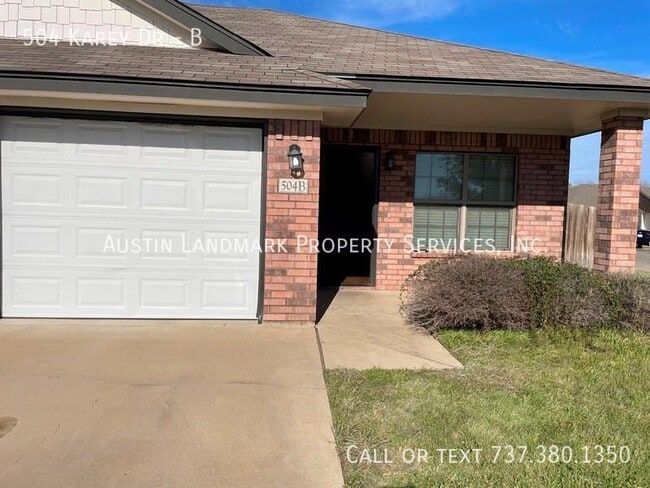 Building Photo - 504 Karey Dr Unit B