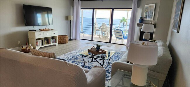 Photo - 363 Pinellas Bayway S Unidad 50