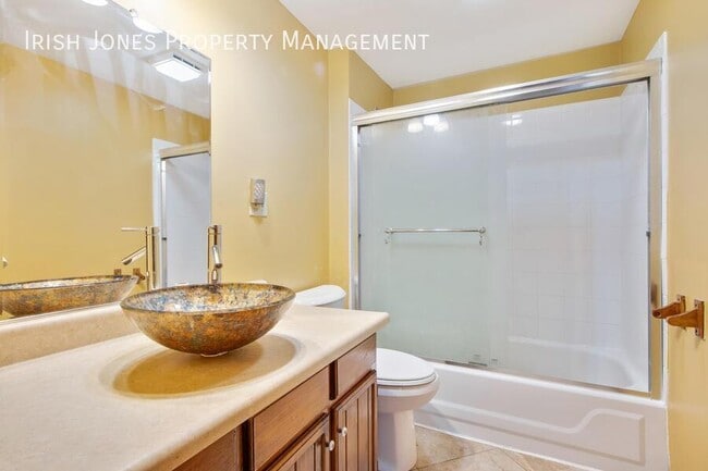 Photo - 479 Lake Ave Unit Apt. 2