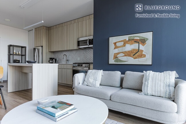 Photo - 513 S Damen Ave Unidad FL9-ID1109