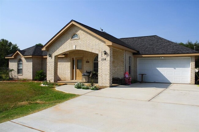Building Photo - 1114 Jackrabbit Rd Rental