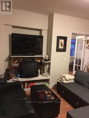 Photo - 306 College St