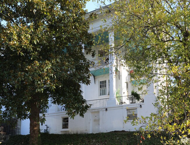 Photo - Peachtree Circle Apartments