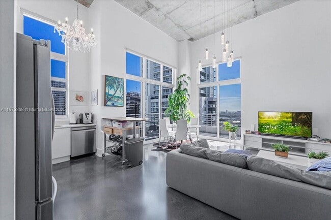 Building Photo - 133 NE 2nd Ave Unit 3601 Rental