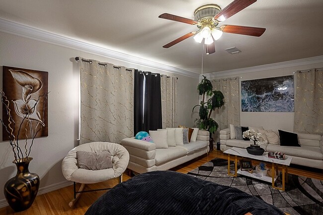 Photo - 2248 7th Ave
