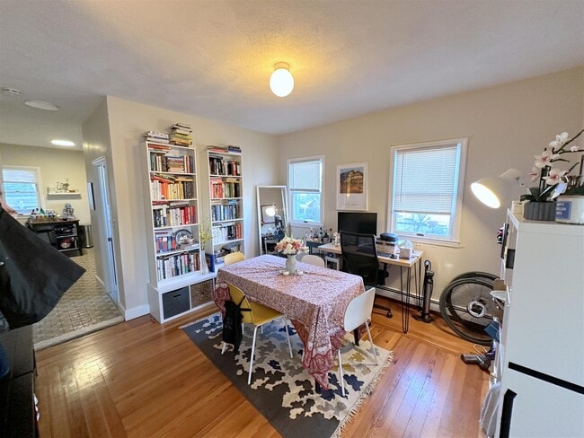 Photo - 714 Broadway Unit 2