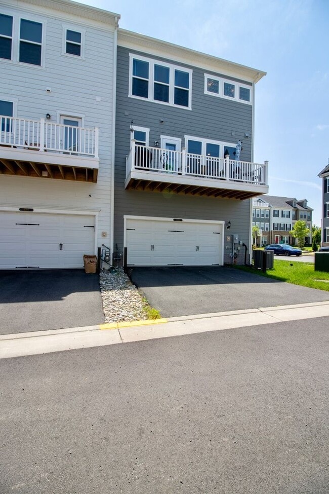 Photo - 17268 Herring Gull Ln