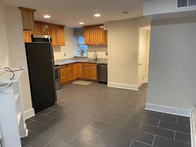 Photo - 1935 Calvert St NW Apartamento Unidad B
