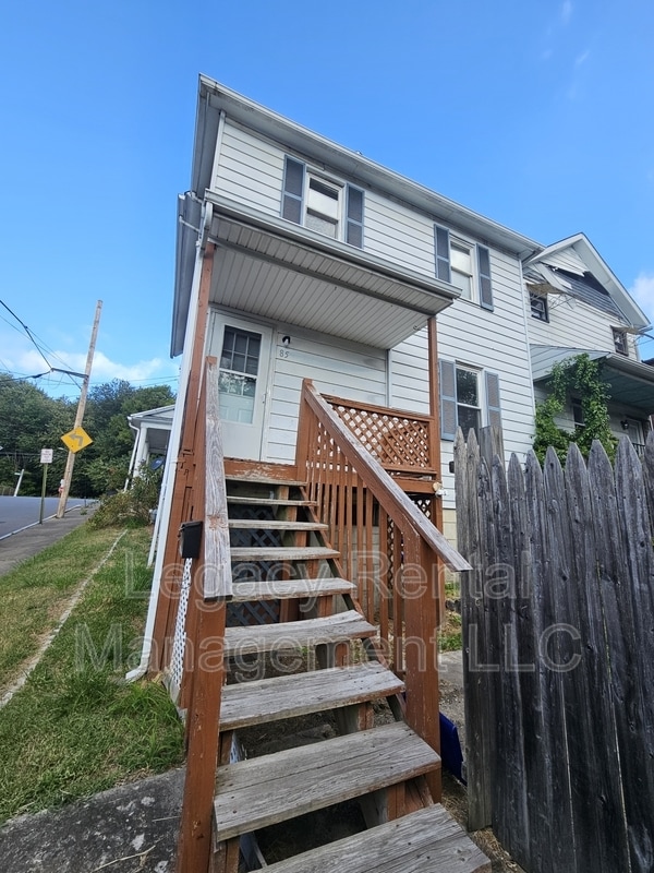 Building Photo - 85 Miller St Rental