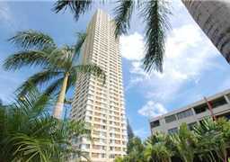 Building Photo - Fabulous views from this 43rd floor Studio Rental