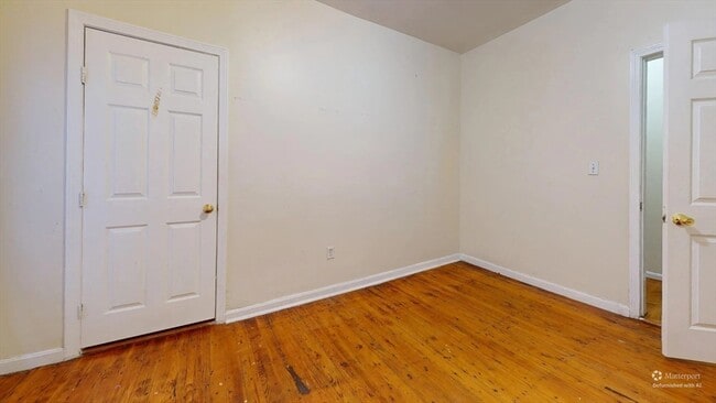 Photo - 15-17 Langdon St Unidad 15-1