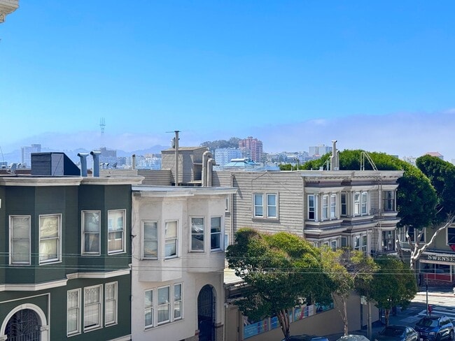 Photo - Russian Hill: Remodeled 1 Bedroom w/ Direct Access to XL Shared Patio & FREE Utilities! Unit 1152 Union St. #202