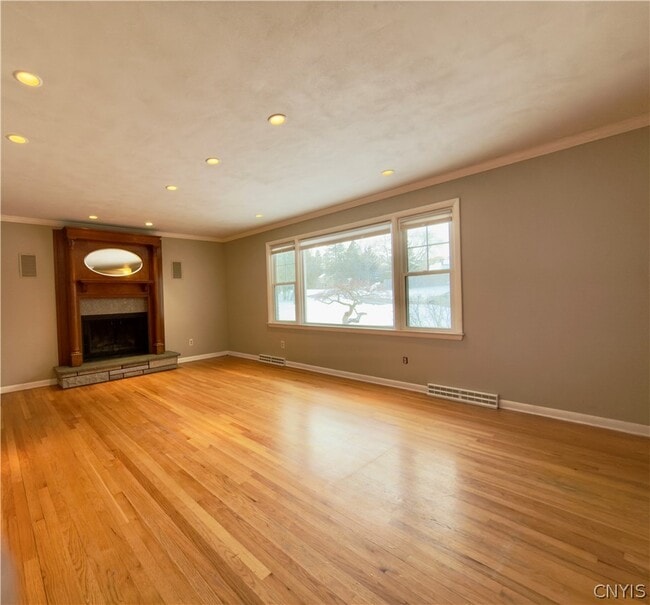 Photo - 112 Terrace Cir