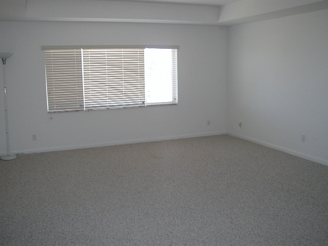 Photo - THOUSAND OAKS