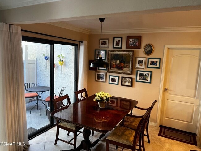 Photo - 2853 Instone Ct