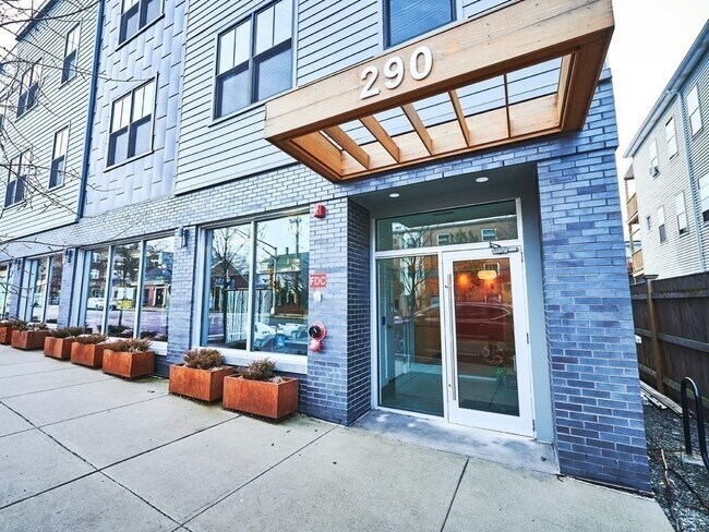 Photo - 290 Highland Ave Unidad 3A