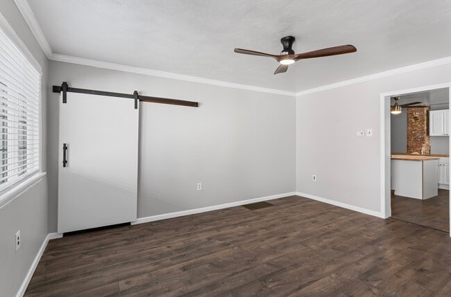 Building Photo - 2810 Edwards Way Rental