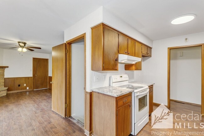 Photo - Mid Century 3 Bedroom