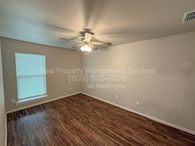 Photo - 2101 Kokomo Ave