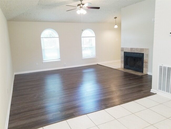 Photo - 3731 Westheimer Pl Dr