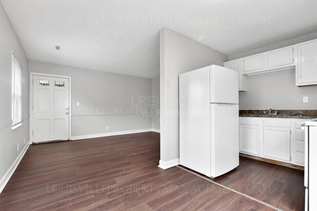 Photo - 8801 Malvern Hill Rd Unit 2