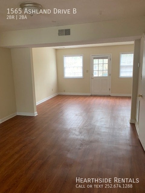 Photo - 1565 Ashland Dr