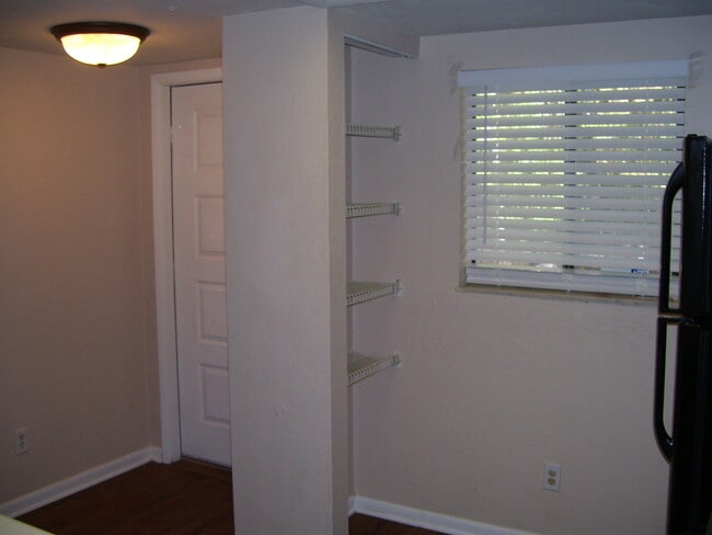 Photo - **Available in February* 2bd/2ba Condo close to Truman & Coffee Buff with community Pool.
