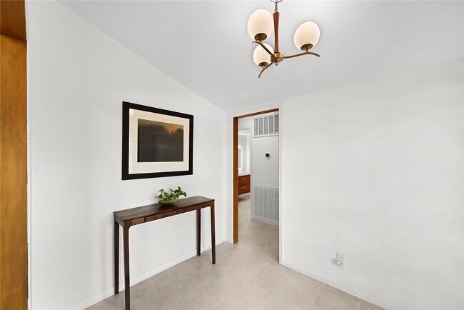 Photo - 5474 Jackwood St