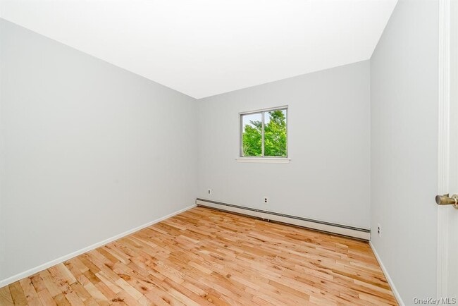 Photo - 227 N Walnut St