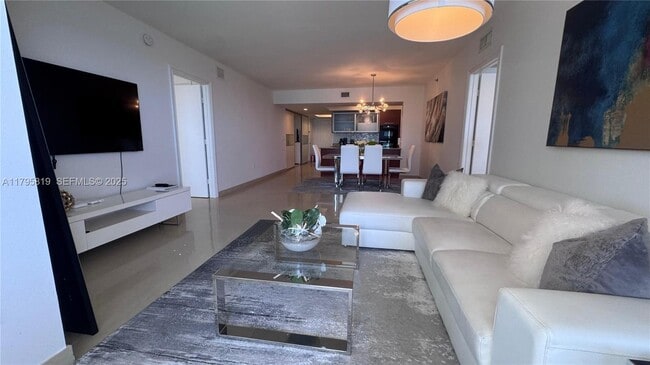 Photo - 1830 S Ocean Dr Unidad 3404