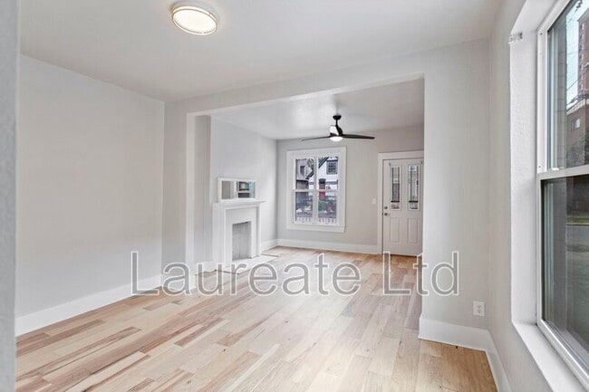 Photo - 716 E 1st Ave