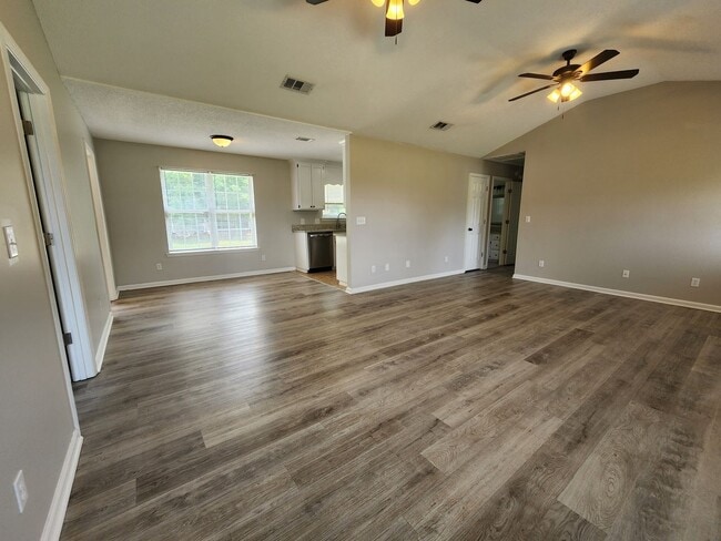 Photo - Southern Comfort Oasis: 3BR/2BA Rental Home in Valdosta, GA