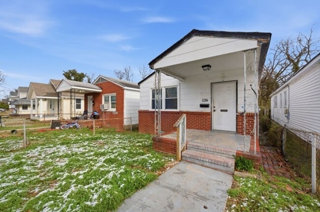 Photo - Charming 3bd/1ba Rancher