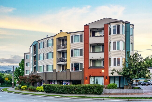 Building Photo - Wharfside Pointe