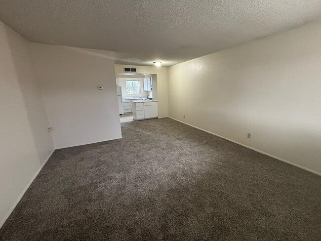 Photo - 1008 Alvarado Dr SE Apartment Unit 20