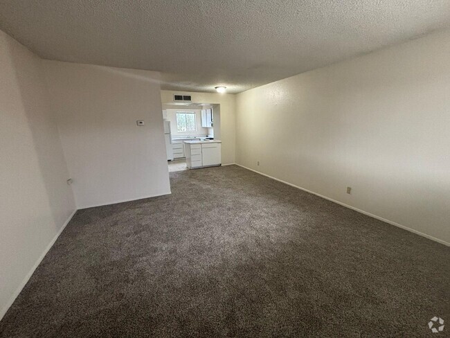 Building Photo - 1008 Alvarado Dr SE Unit 20 Rental