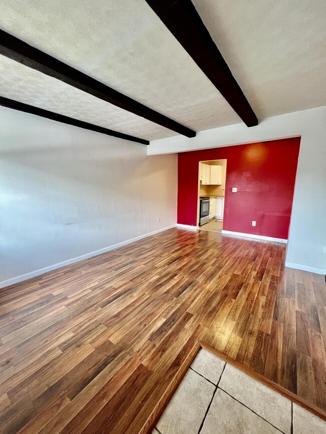 Photo - 10 Dorsey Ln