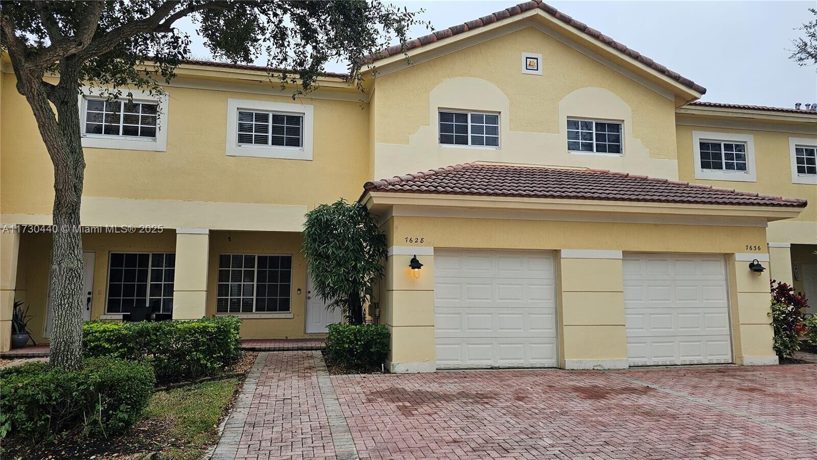 Photo - 7628 S Stonecreek Cir