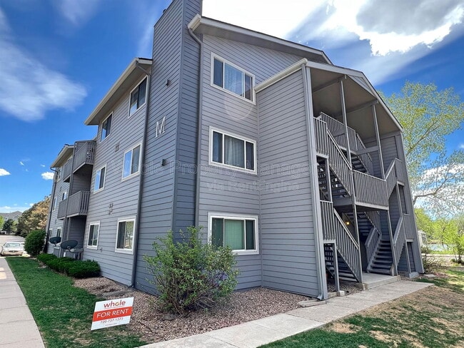 Building Photo - 8100 W Quincy Ave Unit Apt M6