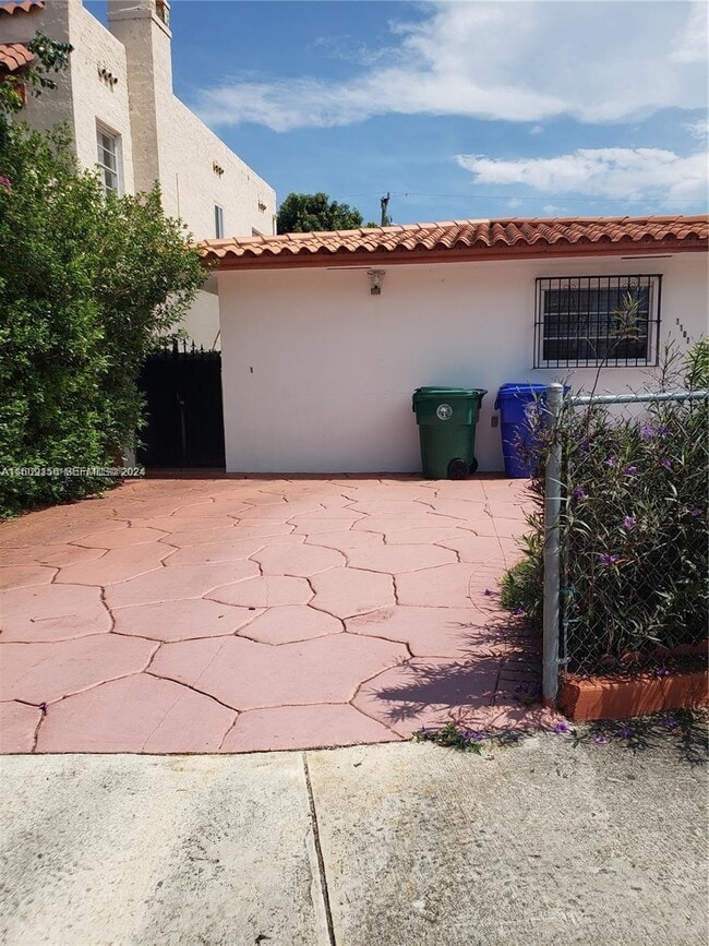 Photo - 1101 SW 17th Ave