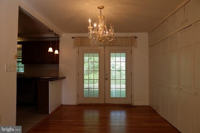 Photo - 109 Deep Dale Dr