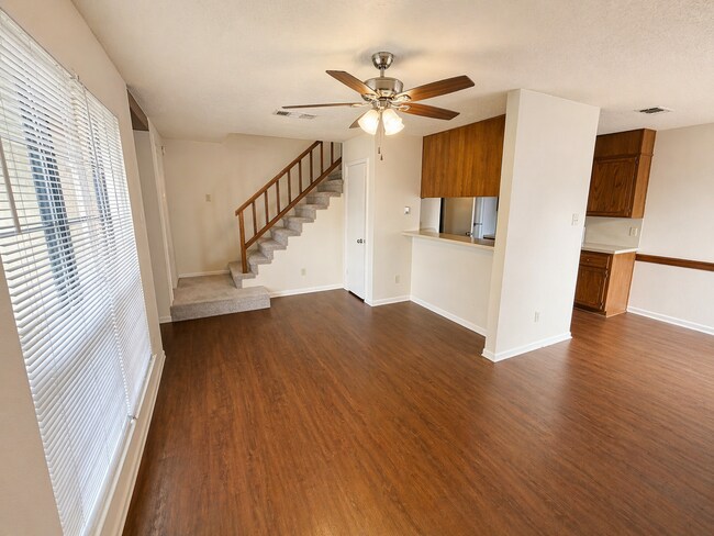 Photo - 3002 Chaucer Dr Unit A