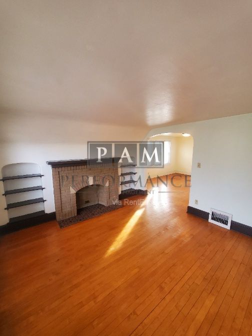 Photo - 1114 16th Ave