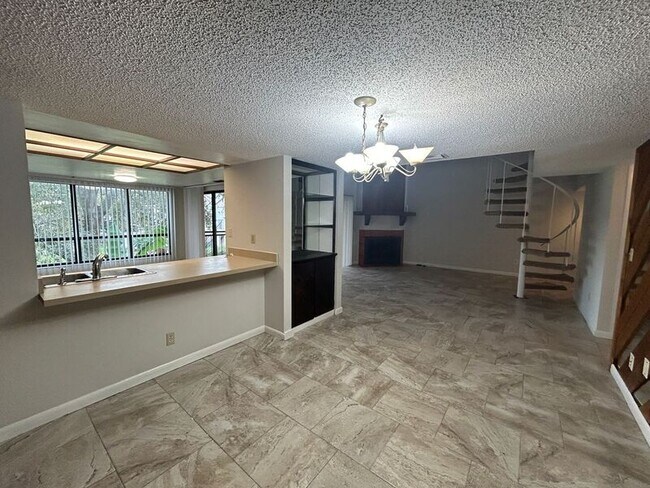 Photo - 4779 Puritan Cir