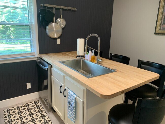 Photo - 2508 Braemore Rd